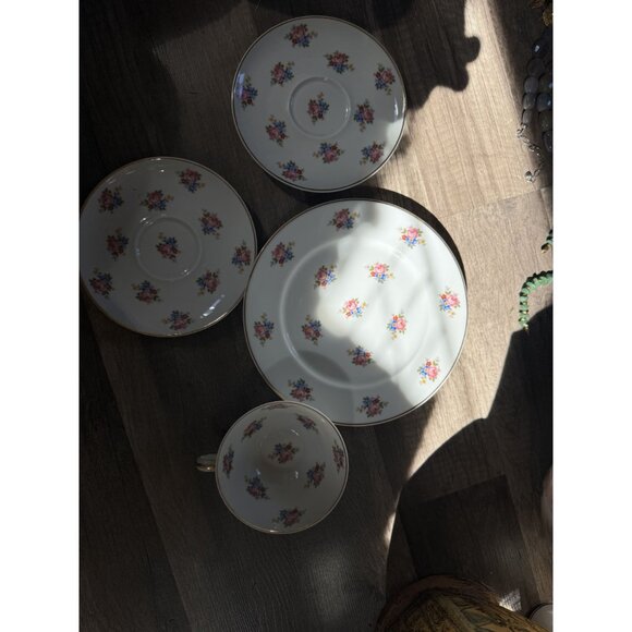 Vintage Haviland Limoges France China Floral Tea Set - Cup & Two Saucer Dessert - Picture 3 of 6